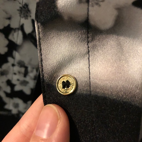 Blouse - Picture 3 of 3